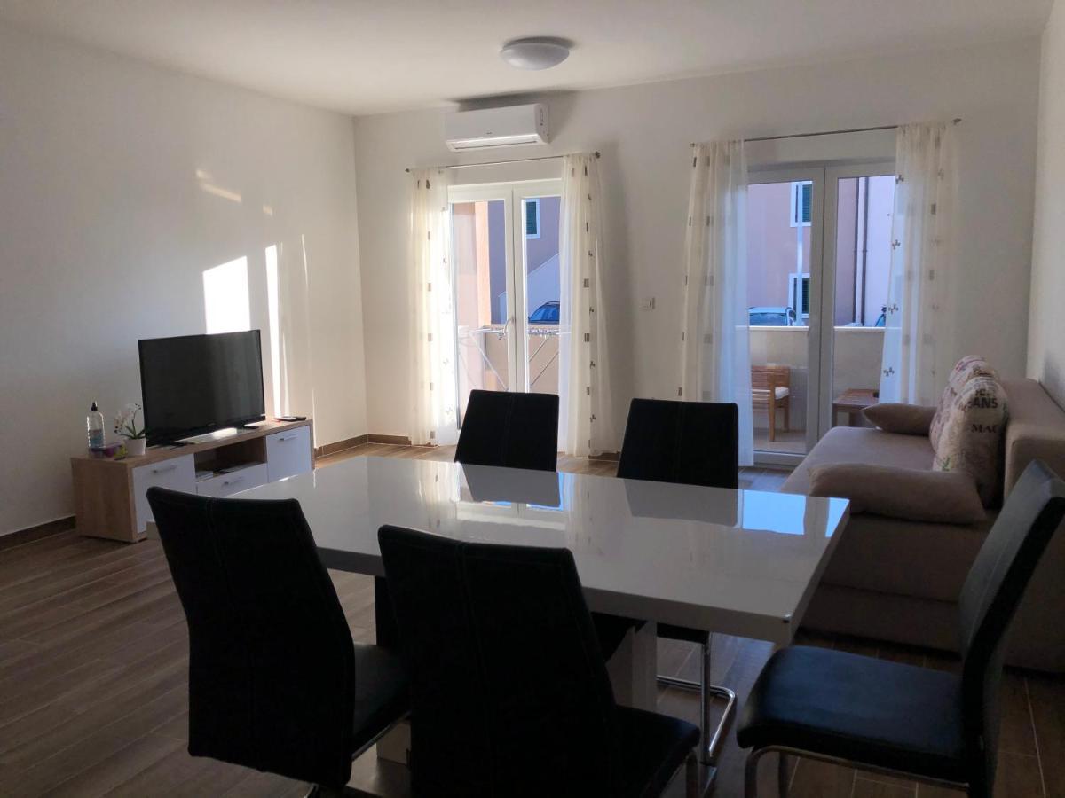 Apartments Dona Cres Buitenkant foto
